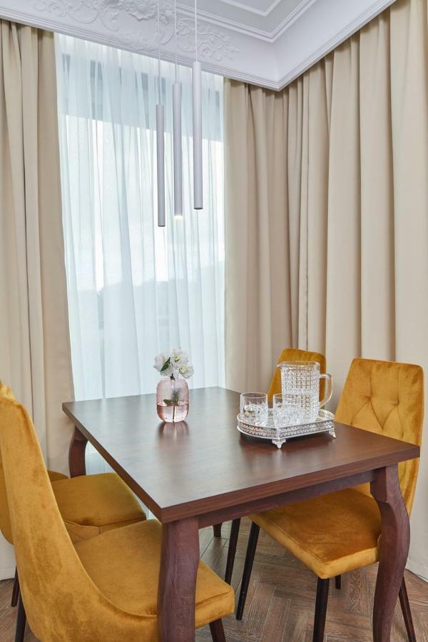 Apartment Rydygiera 16-18 By Homeprime Warsaw